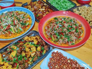 Xiong Jia Jiang Hu Cai · Sichuan Cuisine · Pig's Trotter Soup (Qijiang Square Store)