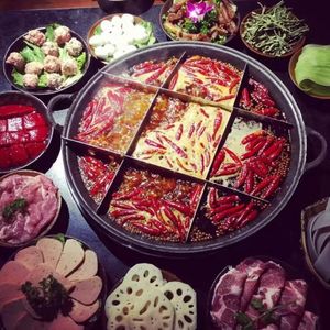 Sandong Jiugongge Old Hot Pot (Qixinggang Store)