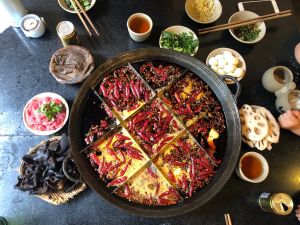 Jiu You Old Hot Pot (Yuzhong Branch)