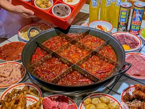 Air Raid Shelter Old Hot Pot