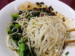 Fat娃 Noodle House (Lianglu Kou Branch)