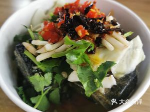 Yu Xiang Xia Old Changsha Stinky Tofu (Sanxia Square Branch)