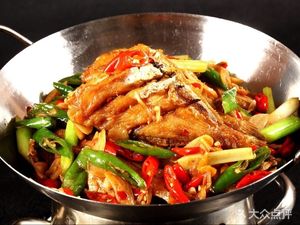 Taohua Zhuang · Sichuan Cuisine (Zourong Plaza Branch)