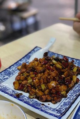 Bald Head Stir-Fry (Linjiang Branch)