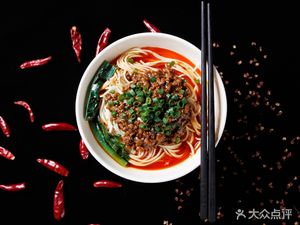 Tang Jia Hua Xi Beef Noodles (Suizhongju Store)