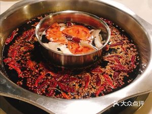 Brothers Hot Pot (Huayu Road Store)