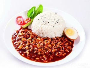 Grilled Meat Rice with Crispy Chicken Rice