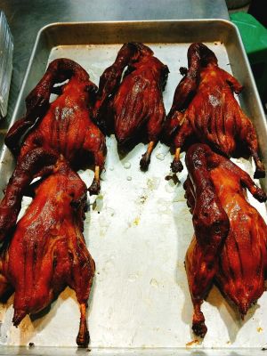 Authentic Beijing Five-Spice Roast Duck (Qian'an Branch)