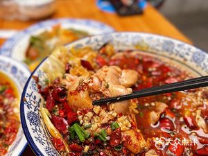 齐哥耙蹄花