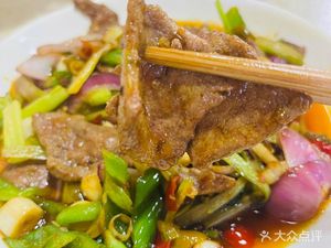 Spicy Home-style Dishes (Jinko Langqiao Shui Xiang Branch)