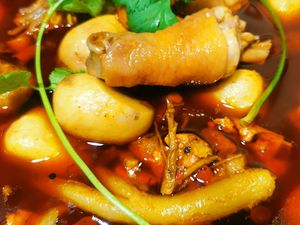 Dayu Liangshan Chicken