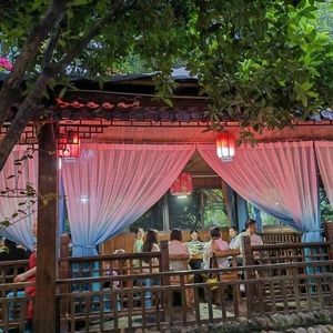 Jiang Family Courtyard · Fusion Wuxia Cuisine