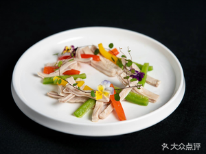 Jinyue International Banquet Center · Chinese Restaurant