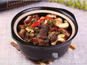 CQJGB Chongqing Chicken Stew Pot (Chengguan School Front Branch)