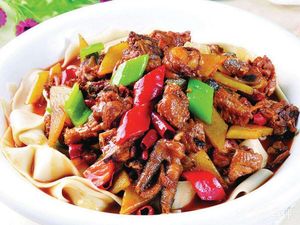 Xinjiang Shawan Big Plate Chicken (Chenjiaqiao Store)