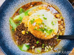 Zhu'er Noodles Shop (Longhu Huaman Ting Branch)