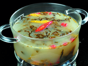 Sanyezai Health Stone Pot Carp with Pig Intestines (Hechuan Branch)