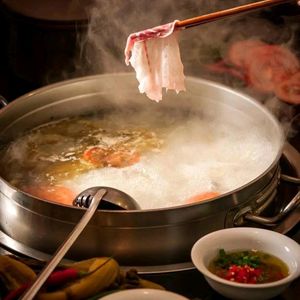 Yuweixian Black Bass House