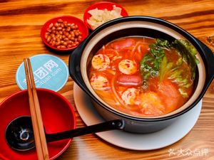 Li Ji Special Canned Rice Noodles (Chongqing Zhonghuan Building Store)