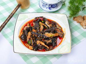 Tang's Mountain Chicken Rice Noodles (Head Store)