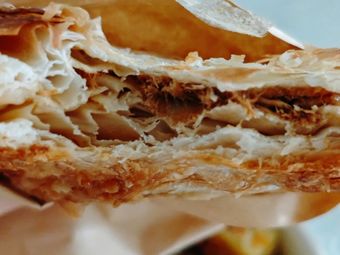 Eat a Bowl of Cold Noodles and Meat Buns (Jinzhuyuan Store)