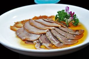 Xian Xian Fish Village (Jinzhu Yuan Store)