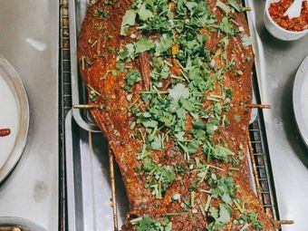 Pingqiao Family Spring Farmhouse