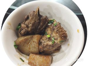 Haoqing Mountain River Villa