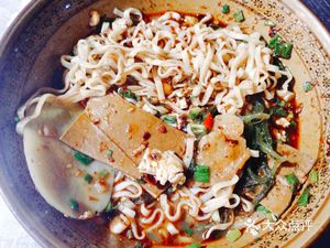 Tang's Spicy Noodles (Commercial Pedestrian Street Branch)