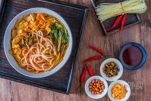 Meiniang螺丝粉 (Dazu Store)