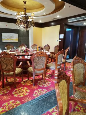 Sanqian Yin Da Restaurant