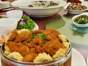 Sanhe Grand Restaurant (Chambers of Commerce Building Branch)