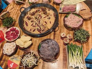 Chongqing Guai Guai Old Hot Pot (Lanhua Second Residential Area Branch)