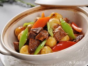 Yuying Family · Restaurant