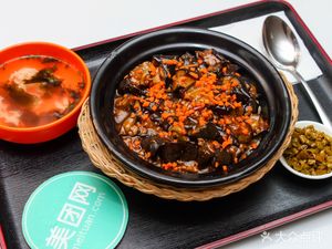 强哥煲仔饭