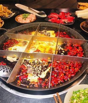 Ten Li Mountain Cottage (Seafood and Beef Restaurant)