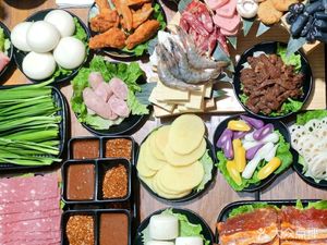Bian Yan Korean BBQ Lounge (Wenfeng Ancient Street Store)