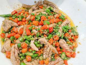 Lao Zao Fang Traditional Stir-Fry (Spring Garden Plaza Branch)