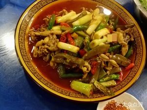 Dajiankou Sliding Pork Trotters & Meatballs (Qinghua Garden Branch)