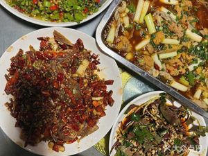Zhang's Big Plate Diner (Jinhao Jiayuan Store)