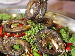 Wolong Restaurant