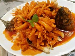 Xiao Sichuan Eco Restaurant (Yicheng City Mingren Store)