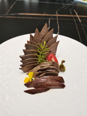 Yunjing Grand Hotel (Baolian International Metropolis 41F Store)