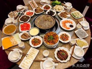 Huang Wu Ye · Fresh Goose Manor Health Soup (Qunlong Plaza Branch)