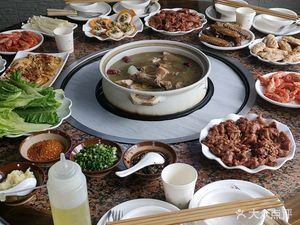 Zhou's Wild Mushroom Soup Pot (Longcheng Avenue Branch)