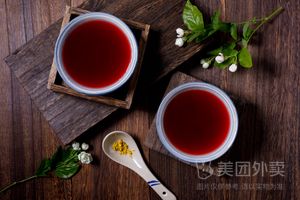 Zhou Qimei Spicy and Sour