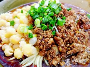 Xia Ji Wan Za Mian (Jiefangbei Pedestrian Street Store)