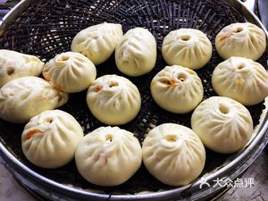 Old Jiangzui Baozi (Badan Avenue Store)