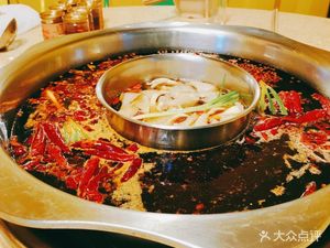 Runfu Ancient Town Old Hot Pot (Jiangjin Store)
