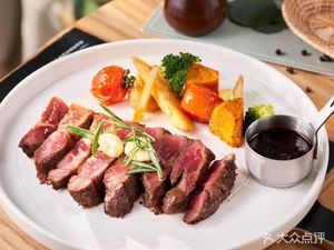 Qing Huan Garden Western Restaurant (Wuyue Plaza Store)